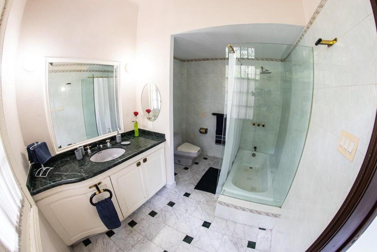 Habitaciones En Excelente Ubicacion Para 8 Personas Mexico City Ngoại thất bức ảnh